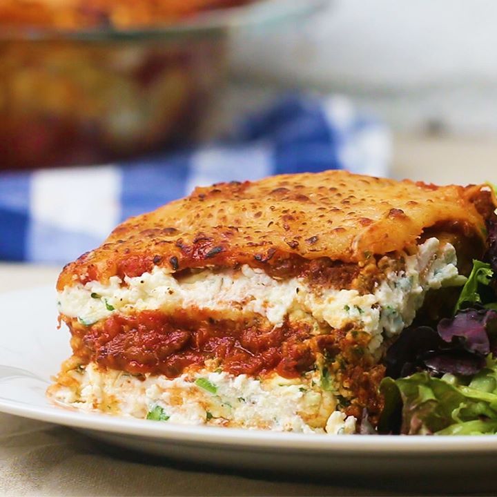 yummyclip's tweet photo. Insanely Delicious Layered Lasagna https://t.co/68cQ0ypNWf https://t.co/1QHb2g4zoB