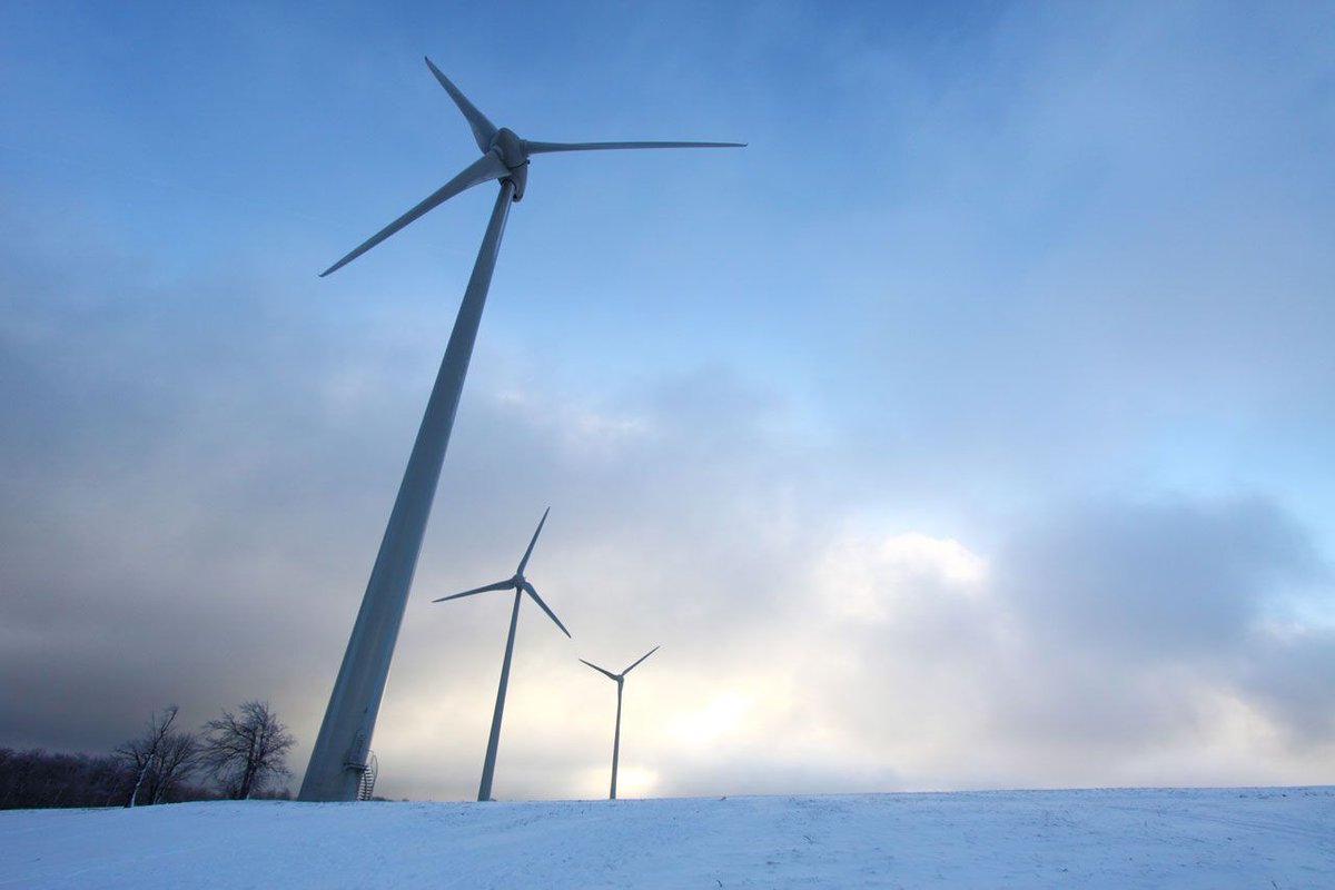 Inria's tweet photo. Venathec réduit les #eoliennes au silence : projet #iEar équipe #multispeech @inria_nancy @LesEchos https://t.co/7hjqzUAgAx https://t.co/0MeZApbJez