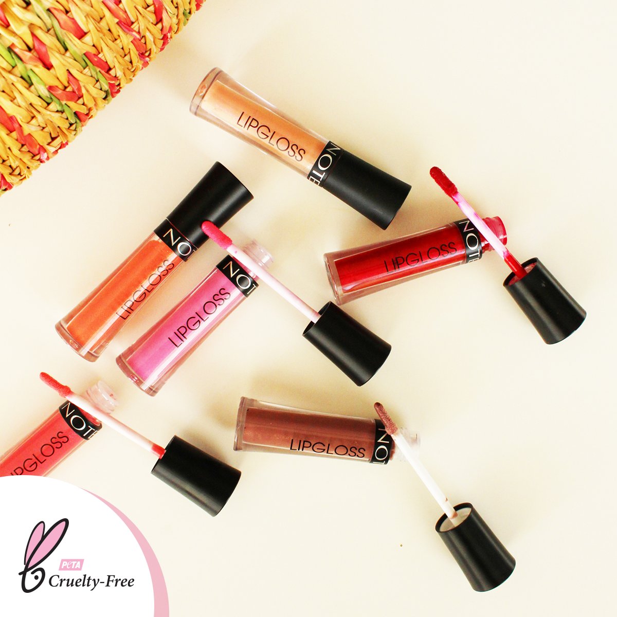 NoteSingapore's tweet image. Looking for a bit more shine? 💄 #HydraColorLipgloss #note_sg