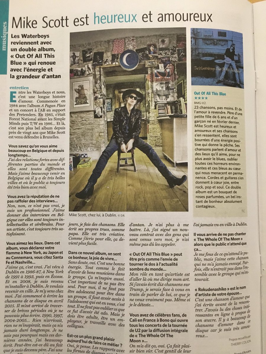 @MickPuck 'Entre les @Waterboys et nous, c'est une longue histoire d'amour.' Yep, a lifelong story of love & music #OutofAllThisBlue