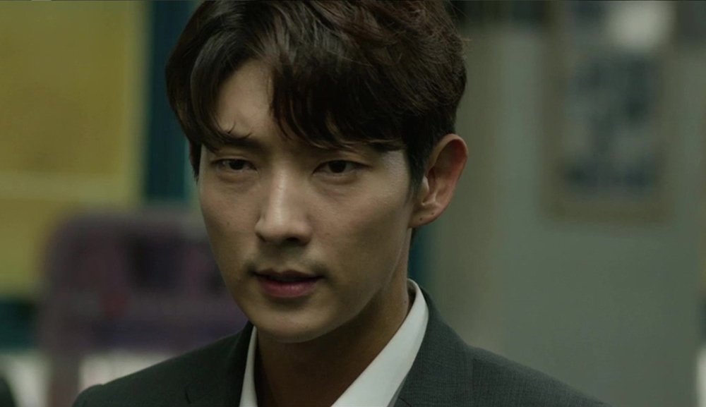 DJlfjBwWAAA5Wcy.jpg:large