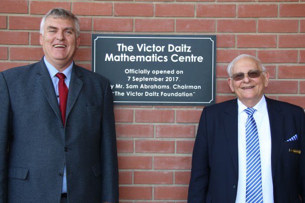 KingEdVIISchool's tweet photo. #RedOpening @KingEdVIISchool Victor Daitz MathematicsCentre Official Opening photos now at web/FB #TraditionOfExcellence #redacademicsstrong https://t.co/3DN66MXmFg