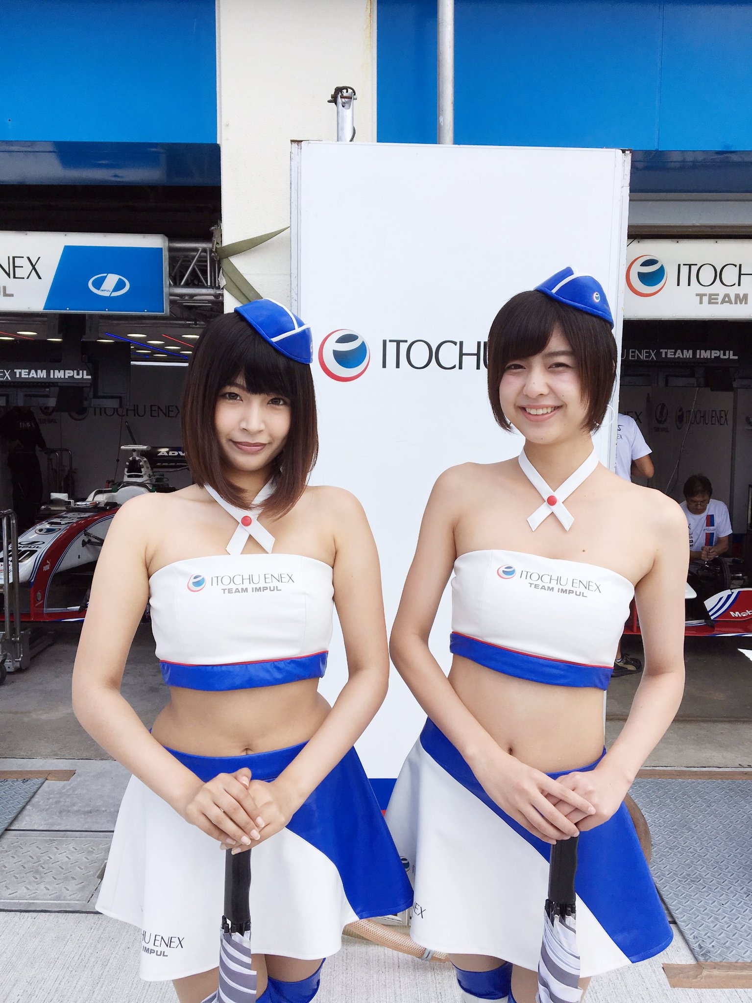 Mobil1とITOCHU ENEX IMPUL LADY RQ サイン Mobil1とITOCHU ENEX IMPUL LADY RQ サイン - メルカリ