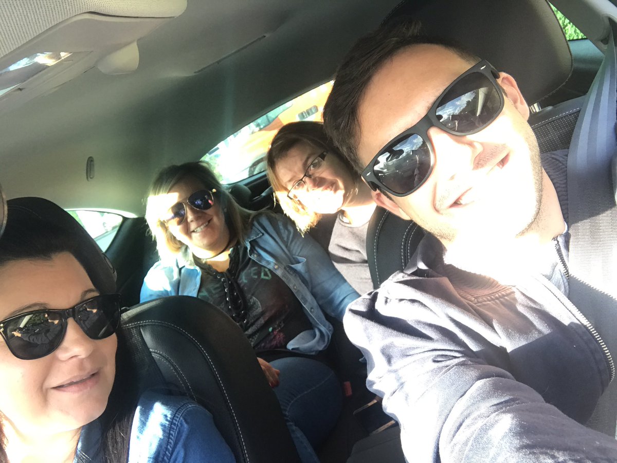 Premier inn and brewers fayre uniting <a href="/SandpiperWales/">SandpiperLlanelli</a> on the way to Liverpool for #PIandRparty