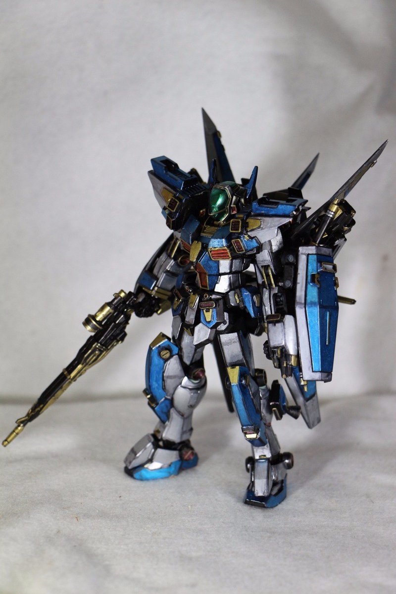 黒将軍 בטוויטר 自分がガンプラバトルで使用するなら をコンセプトに Gm Gmをフルチューンした改造ガンプラ 飛行能力と多彩な武装を持つが 単発火力 殲滅力に劣るのが難 みたいな ガンプラ ガンダムビルドファイターズ ウチのgmgmが1番イイ みんなの