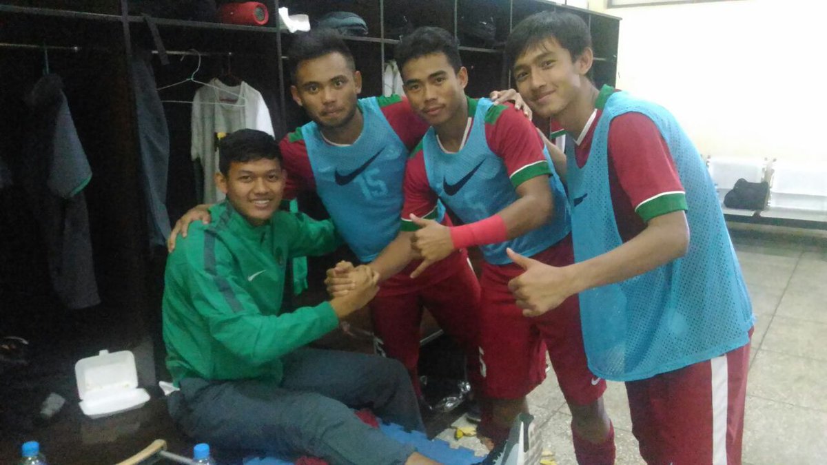 PSSI's tweet photo. Menurut kapten Timnas U-19, Rachmat Irianto, kemenangan atas Brunei mereka persembahkan untuk Muhammad Riyandi. https://t.co/Ga0DmISrhQ