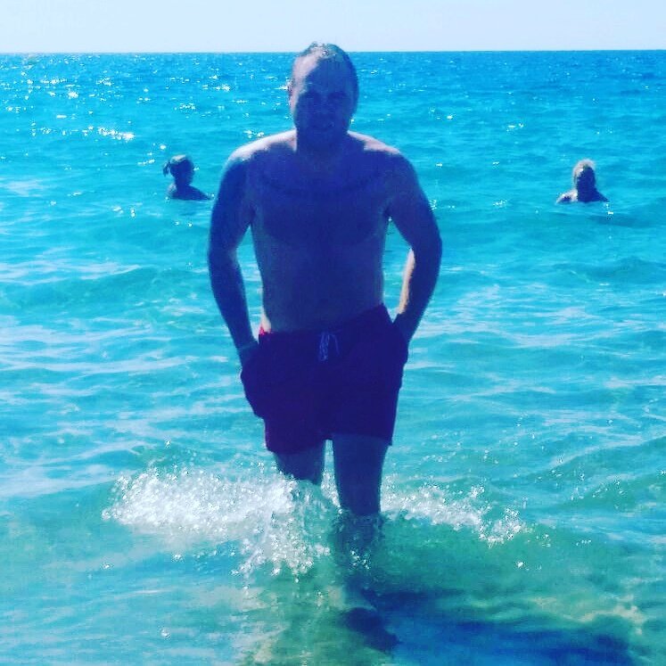djscoldo83's tweet photo. 4 days til I'm out of here and in the sun. 🌞🏖🍻 https://t.co/fDedD3f9rI