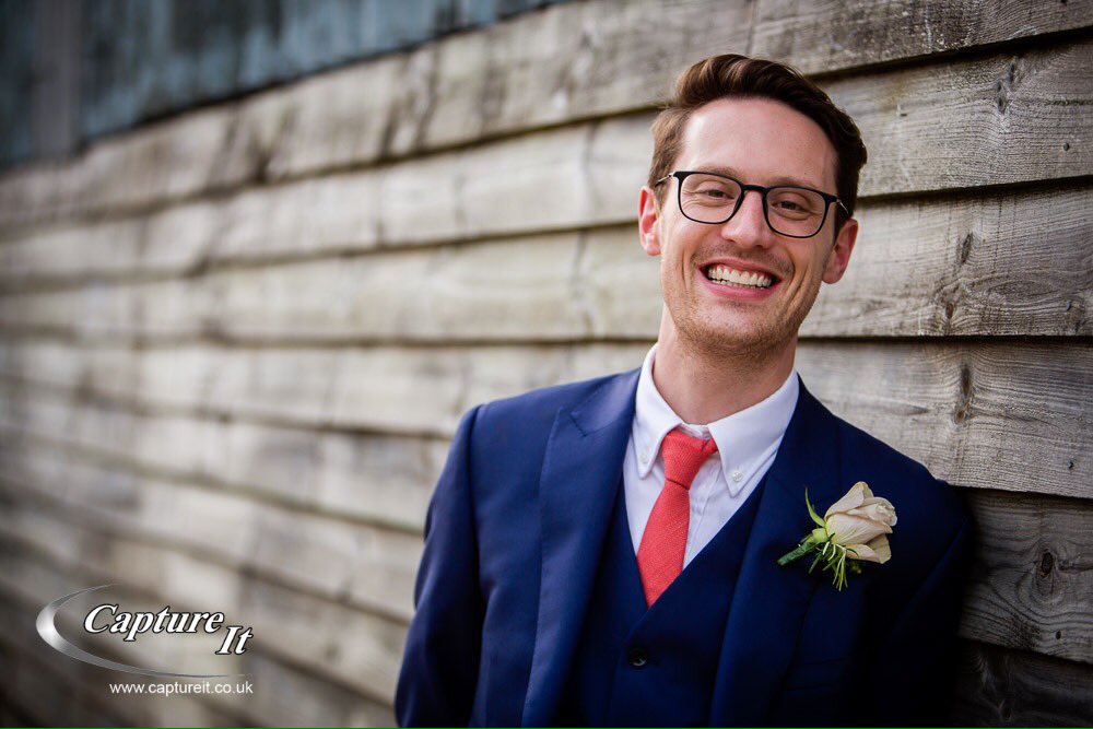 CaptureIt1's tweet image. We like this portrait of Matt @GateStreetBarn #groom