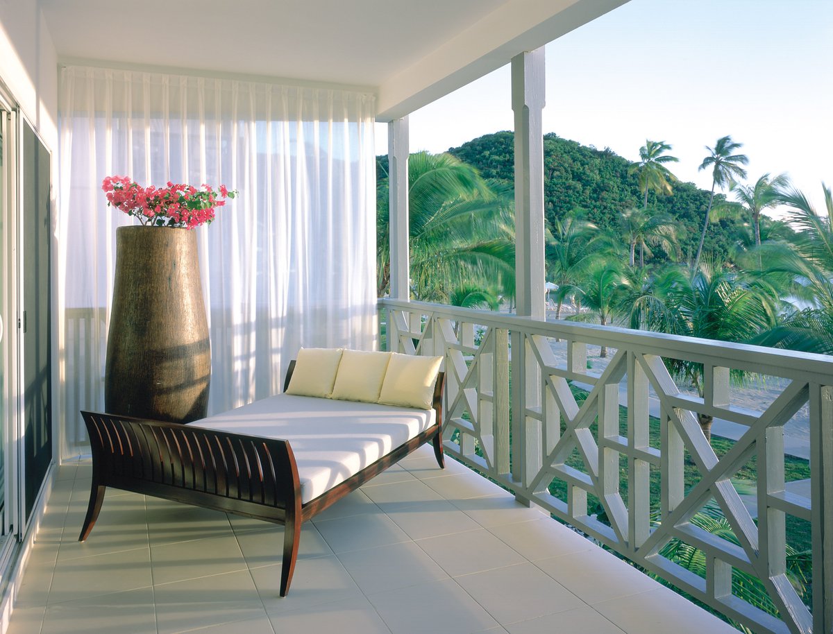 Congratulations to <a href="/Carlisle_Bay/">Carlisle Bay</a> voted no. 9 in The Americas &amp; Caribbean in Condé Nast Traveller's Reader's Travel Awards 2017 <a href="/cntraveller/">Condé Nast Traveller</a>