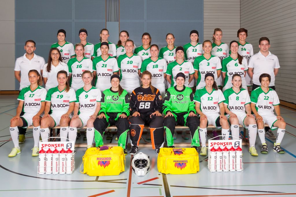 Für die WaSa-Damen beginnt am Samstag auswärts gegen #Supercup-Sieger Piranha Chur das Abenteuer NLA. Mehr: buff.ly/2fhCDAq