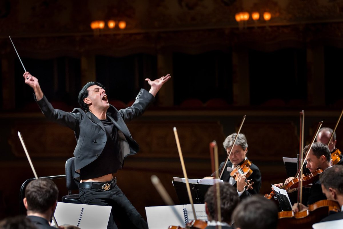 citiamo's tweet photo. La musica ci insegna la cosa più importante che esista: ascoltare.

Buon compleanno #EzioBosso

#13settembre https://t.co/uJhKuHsrhh