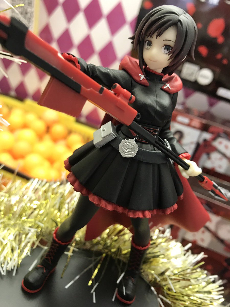 ネバーランド2 Twitterissa プライズ情報 Rwby スペシャルフィギュア ルビー ローズ 入荷しました 話題の３dcgアニメ Rwby ルビー から ルビー ローズ が早くもフィギュア化 鎌と銃の二段階に変形する武器 クレセント ローズ も完全再現 Rwby