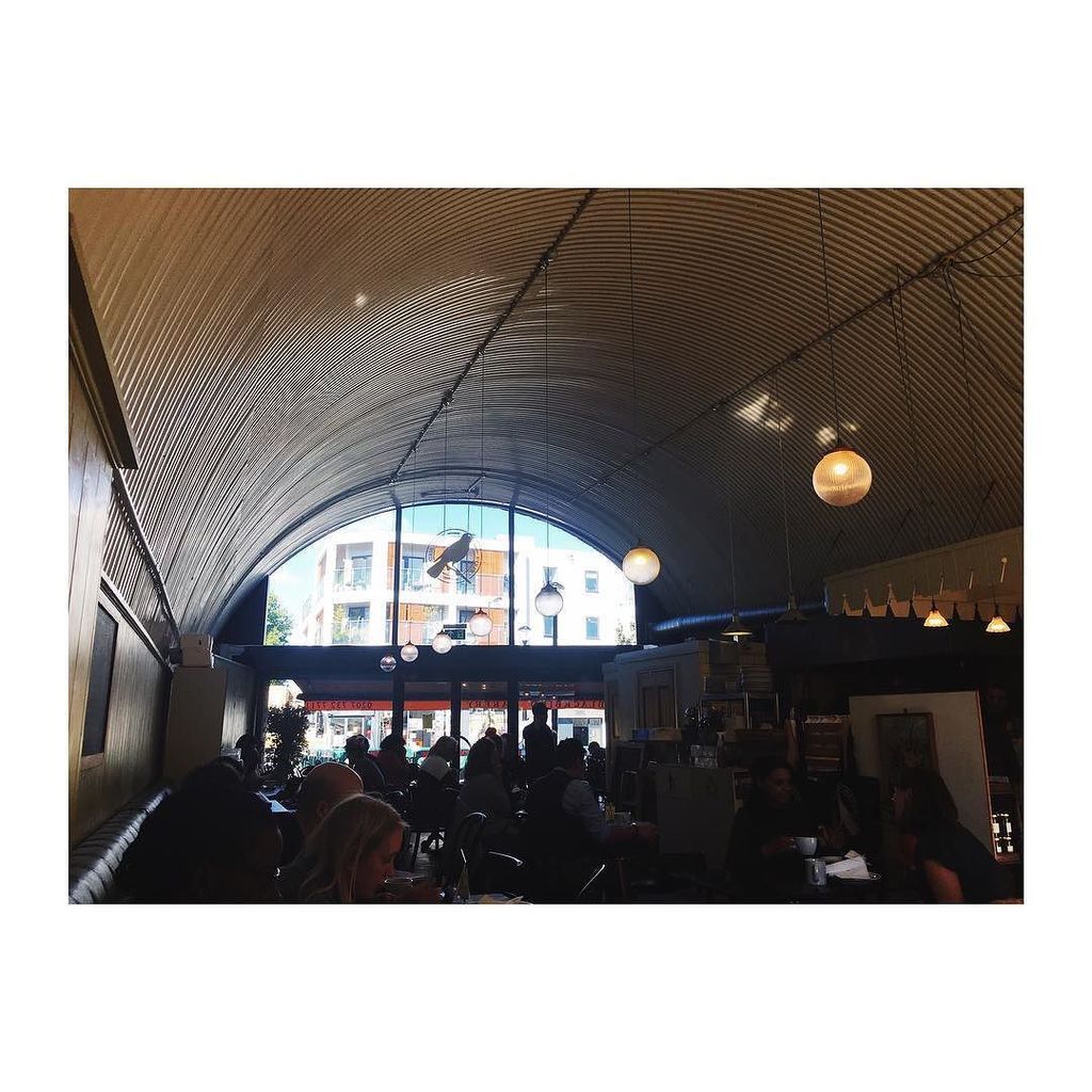 Strong morning spent at @blackbirdbakerylondon getting @strongerleaner_amber LIVE 🎉