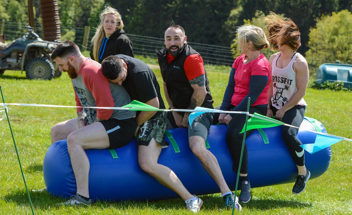 Will your team win the Geordie Bumpers battle? Split into two and race on around inflatable tubes! ow.ly/E7LP30f7ELv