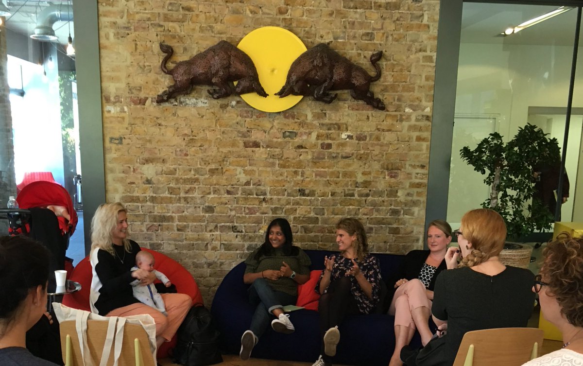 SimplyMums's tweet photo. Great talk today @RedBullUK with @mother_pukka @DigitalMumsHQ talking all things #flexibleworking #flexappeal #WorkThatWorks #WorkFlexPlay https://t.co/g0rXcUzyVo