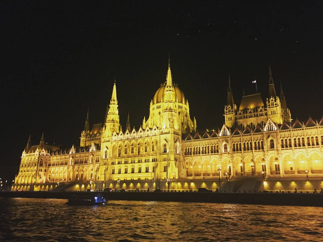 coax_software's tweet photo. Incredible weekend in Bupapest with #coaxsoftware family. 😍

#Budapest #buda #pest #marketing #development #outsourcing #Hungary #smm https://t.co/aV7pGtK3GH