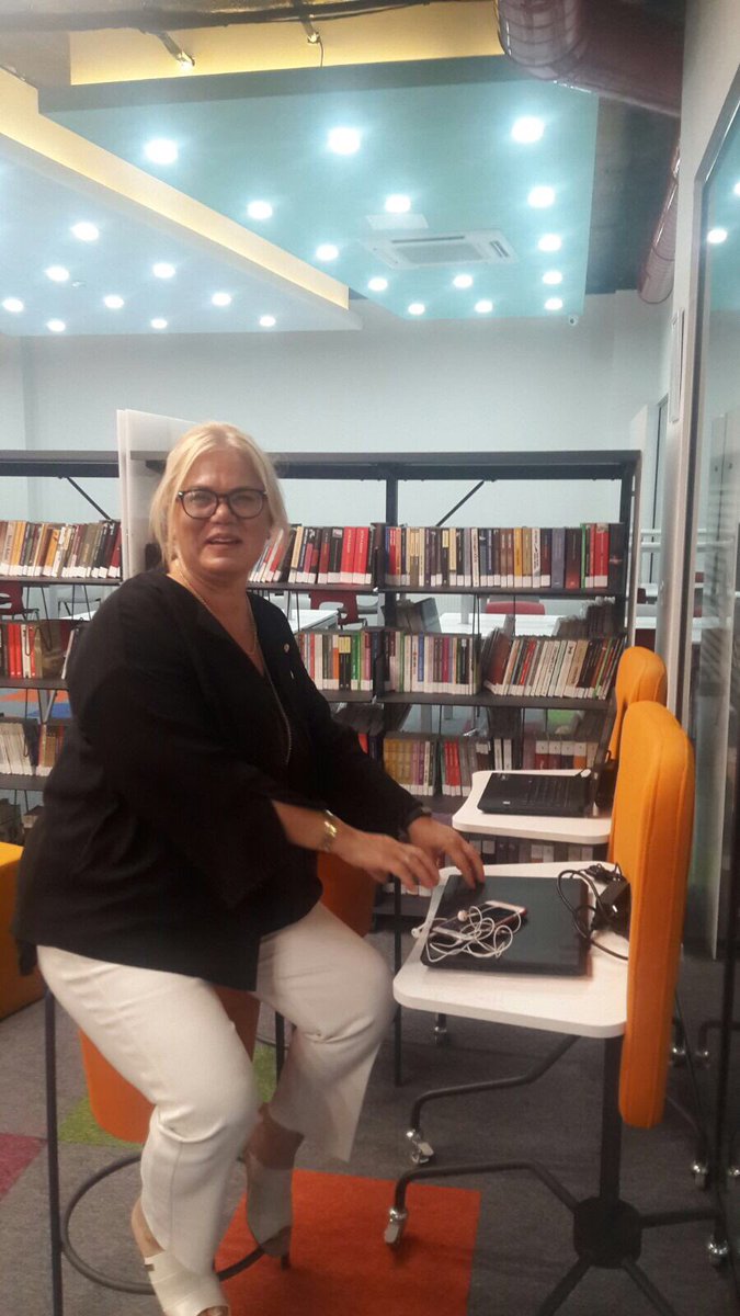 Hevsel Kampüsü açılış törenimiz için hazırlıklarımız heyecanla devam ediyor. Basın mensubu misafirlerimiz kampüsümüzü geziyor.