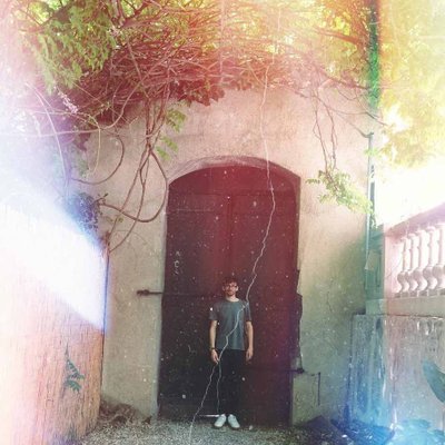 Amazing Radio tweet media