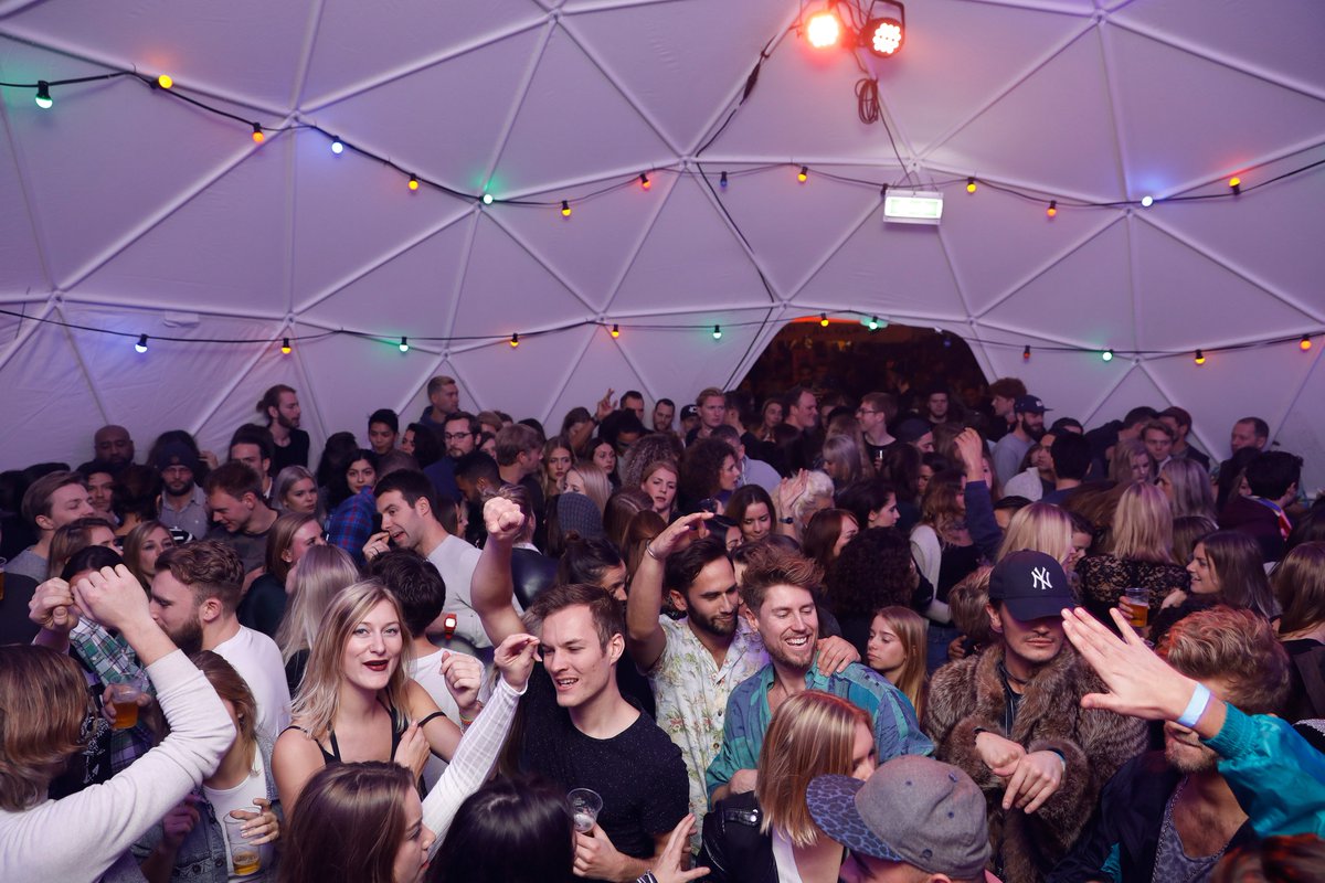 Alvast een lichtpuntje voor de donkere dagen: de kaartverkoop van Blijdorp Winterfestival is gestart! &gt; bit.ly/2xkA6zf