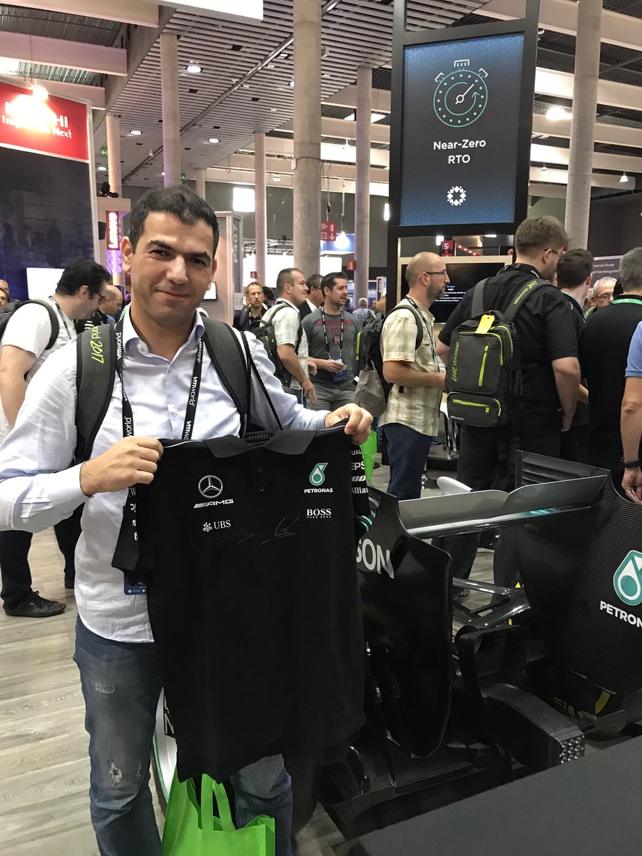rubrikInc's tweet photo. Congrats to our #VMworld raffle winner! More prizes at 5 pm today! #BoothP409 https://t.co/TBAiuct9cy