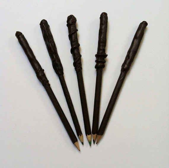 PotterWorldUK's tweet photo. Harry Potter Wand PENCILS! https://t.co/MS7QkKxFeO