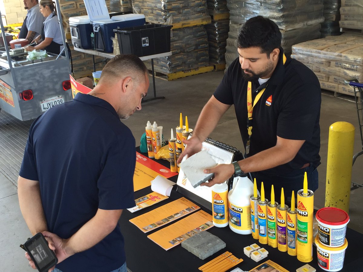 DCarlitozzz13's tweet photo. Come stop by the Lowe's Pro event #1700 Fontana ,CA #ProsSelectSika https://t.co/8QhiH6j5YF