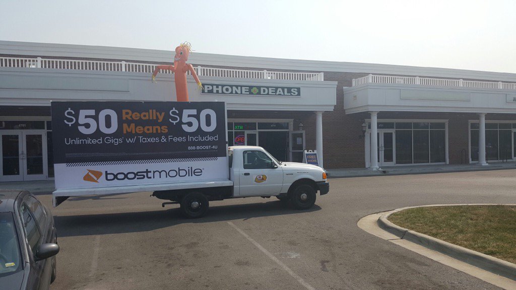kcbillboards's tweet photo. Get connected today @boostmobile 4700 Troost KC, MO @LMMAdrienne @JMillard1117 #$50ReallyMeans$50 #BoostKC https://t.co/2DnfWL3I8U