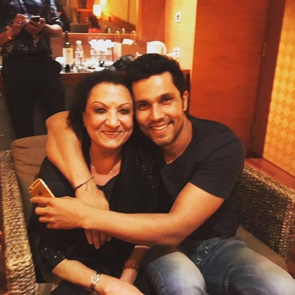 Like Mother Like Son! Randeep Hooda wishes his mom happy birthday with this beau 
