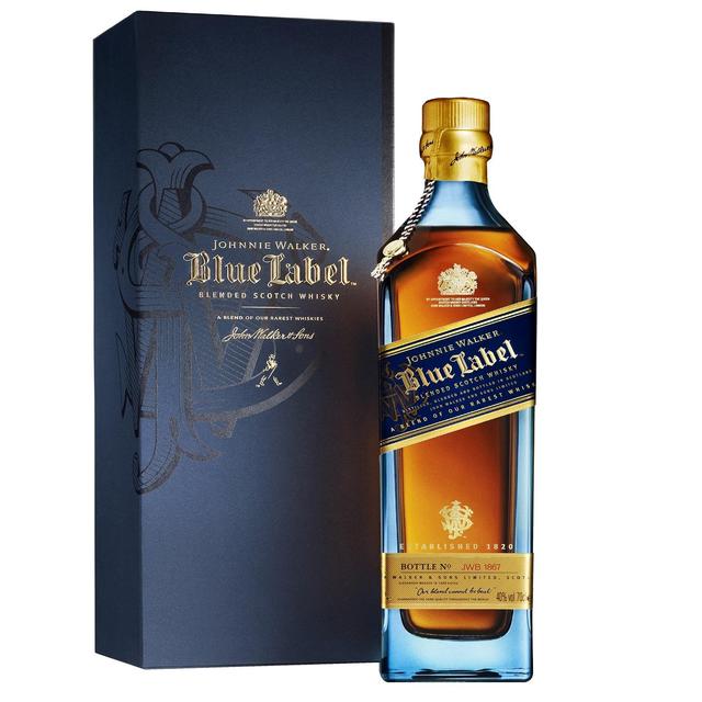 DoceGinClub's tweet photo. ¿Pagarías 200€ por una botella de Johnnie Walker? 😳

Ese es el precio del Johnnie Walker Blue Label. https://t.co/Ob0DE994L9