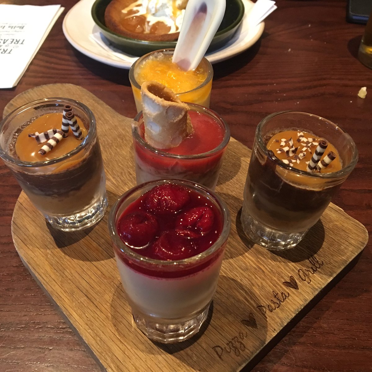 SmuttyBaker's tweet image. I'm #TeamPasta my mum is team pizza, needless to say, we're both #TeamPudding