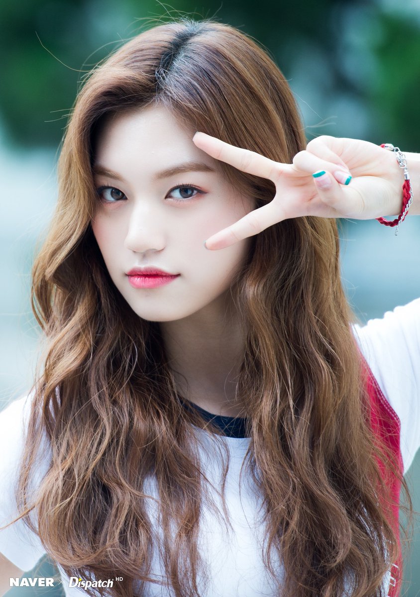 all about KIM DOYEON on Twitter: "รูปโดยอนจาก NAVER X Dispatch📷 #Doyeon