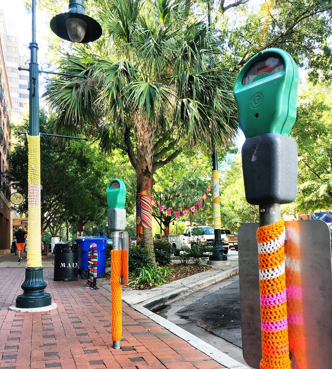 colatoday's tweet photo. Welcome to @mainstcolasc — where even getting a parking ticket is fun, because your meter is a piece of art. 💥 #yarnbombingofcolumbia https://t.co/nsr8pUZTDo