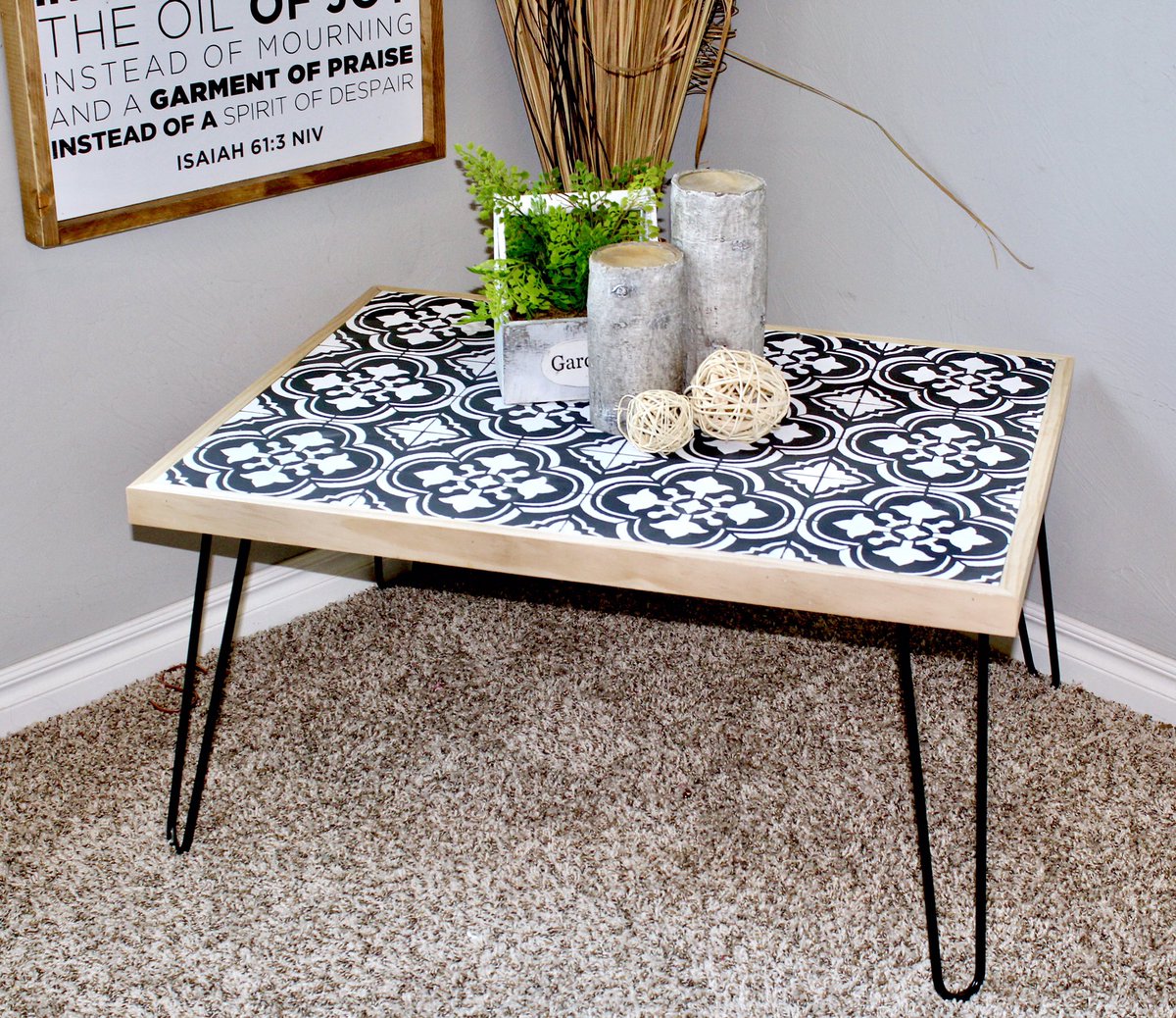 smashingdiy's tweet image. Check out my latest @diyhairpinlegs  coffee table tutorial live on the blog today! 
handmade-haven.com/blogs/news/diy…