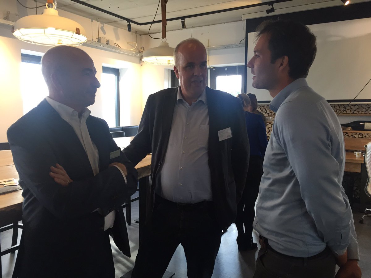 OPHaaglanden's tweet photo. We gaan beginnen. Nominatie bijeenkomst Ondernemersprijs Haaglanden @computest #oph18 https://t.co/VCXH5nvY18