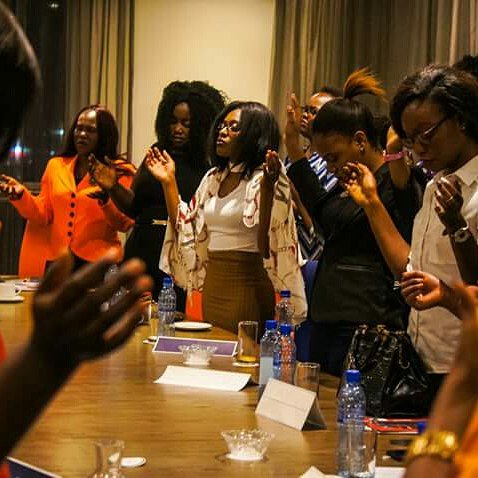 SmartWomanSum's tweet image. You Are A Smart Woman,A Woman Of God.Created To Be Tender,Yet Tenacious.Humble,Yet Confident.Gracious,yet immovable. SmartWomanZambia2017