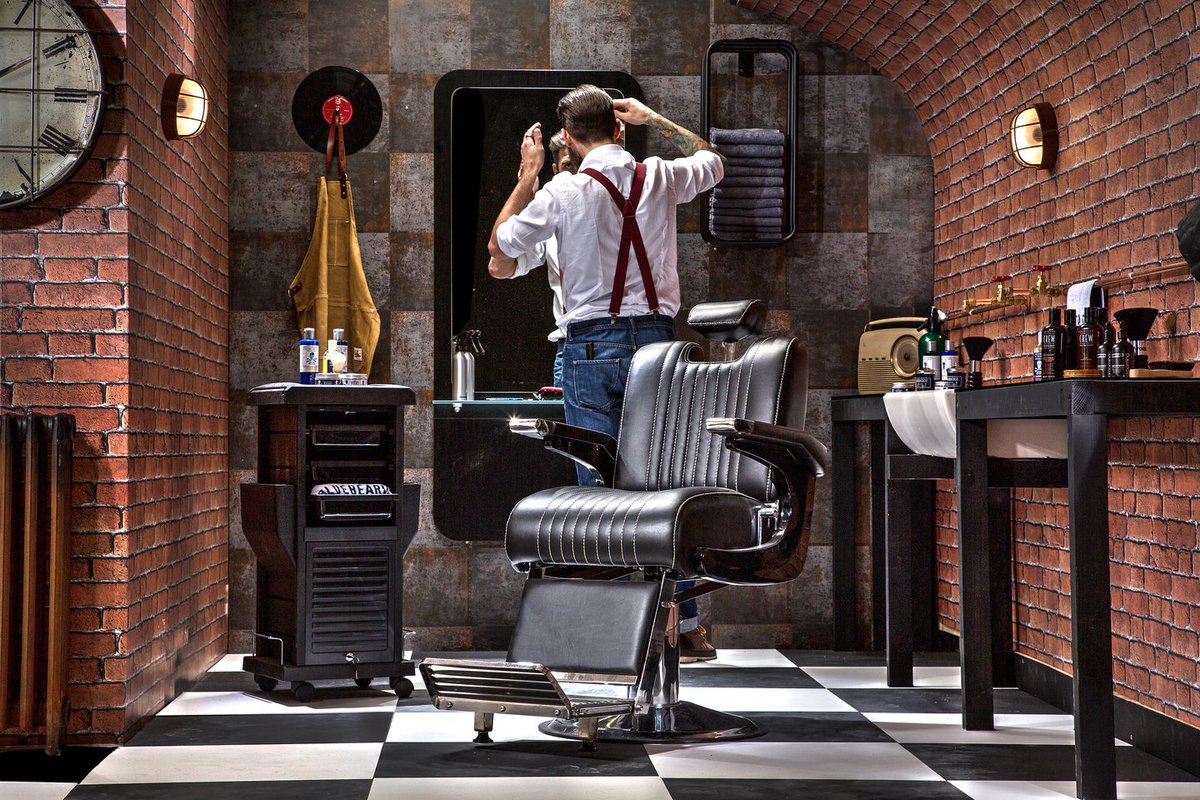 Thinking of freshening up your #Barbershop? With VAT Free* on equipment, we'll keep your barbershop looking sharp ✂️ bit.ly/2vUiuXk