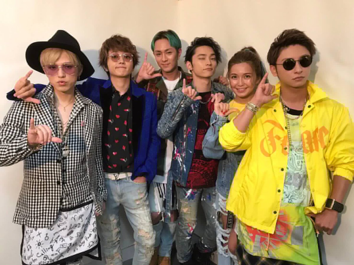 AAA_mh07's tweet photo. はぴばーすでぃとぅーゆぅー
おめでとう🎊
AAA💕💕一生大好き！ https://t.co/ROy5L4aUk9