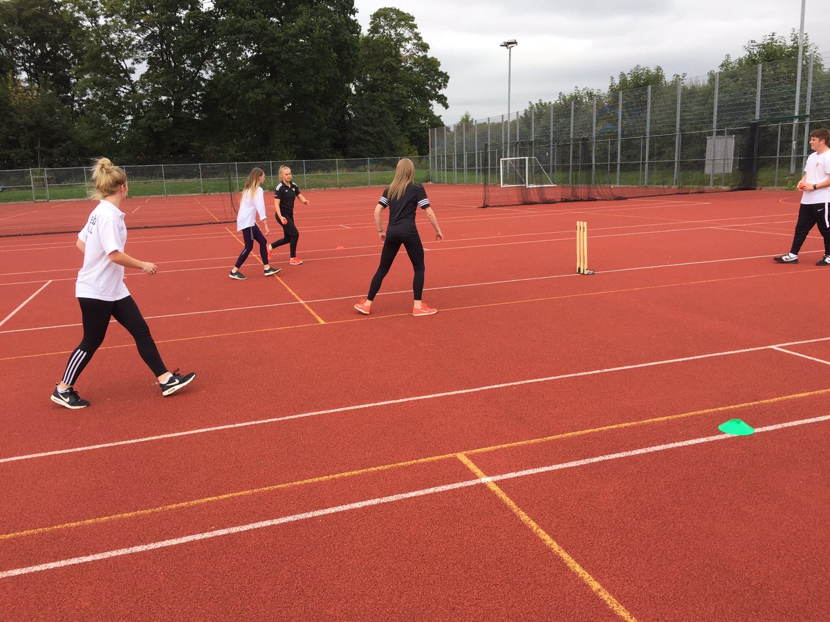 ESSP16's tweet image. Some photos from the PE apprentice induction week