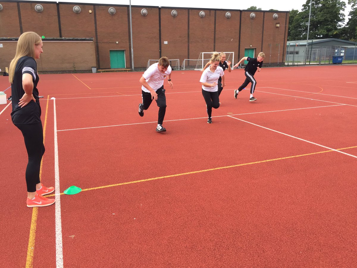 ESSP16's tweet image. Some photos from the PE apprentice induction week