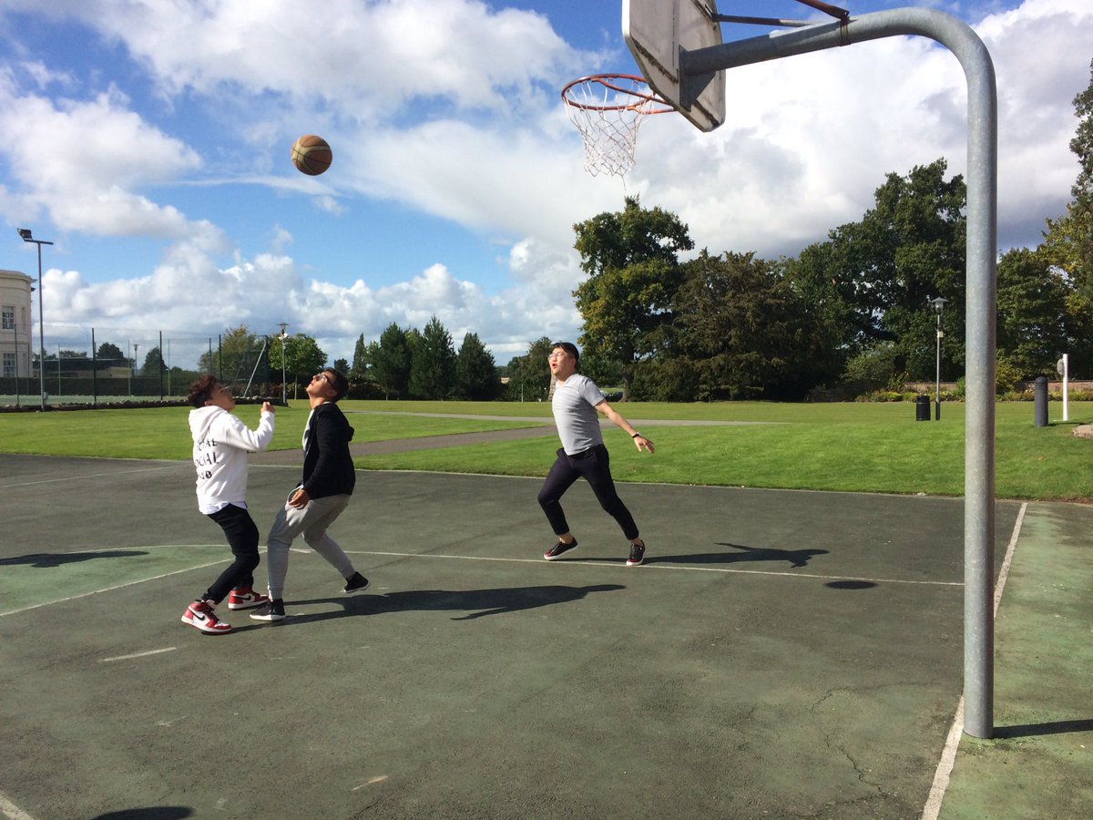 ConcordCollege's tweet photo. It's always great having @ConcordUKAlumni students returning to visit us. Today, they couldn't resist a quick game in the sun 🏀 #ccfriends https://t.co/B5US7luate