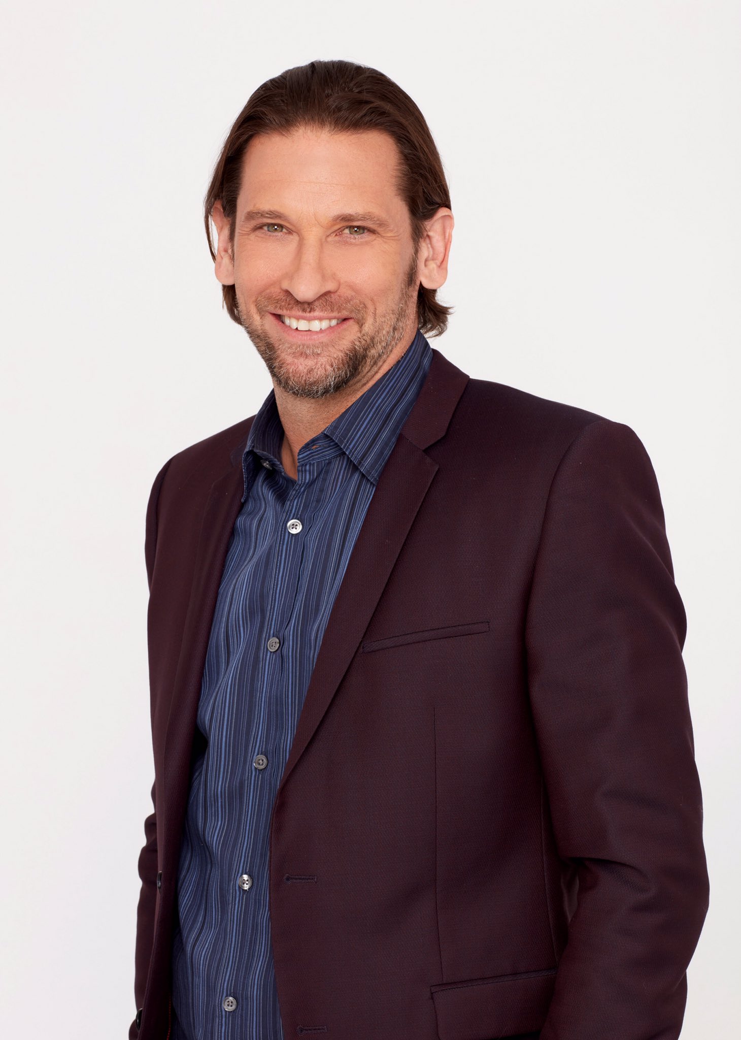 Happy Birthday Roger Howarth          