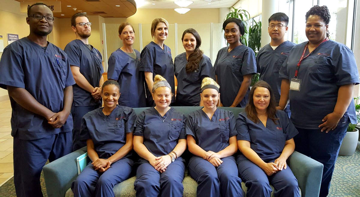 HopkinsHowardC's tweet image. Happy to have @HowardCC #cardiovasculartech students at HCGH today, touring our labs &amp;amp; learning about the field from our staff. #hocomd