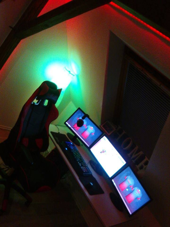 Mein Arbeitsplatz @ <a href="/TeamSwiftFox/">SwiftFox®</a>  :)