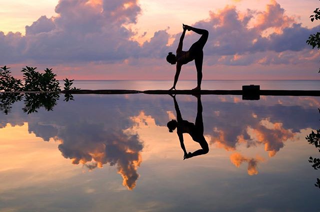 vikasayoga's tweet photo. 🦄"You are the sky, everything else is just the weather." ☁️ - Pema Chödrön
----------------------------
Follow @vik…
https://t.co/uU2dVXQ7mb https://t.co/DSEMT9XqHg