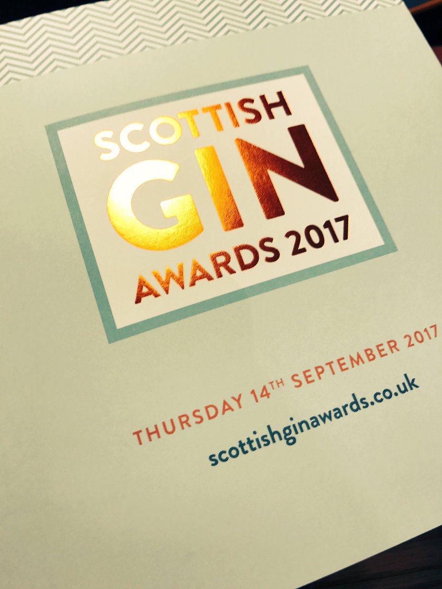 ScotGinAwards's tweet photo. Hats off @GayleMackail your 48 pages of glorious #scottishgin is a joy!! Thanks Kenny Milne @barrprinters top job #ginawards17 https://t.co/MJCdhGjiTU