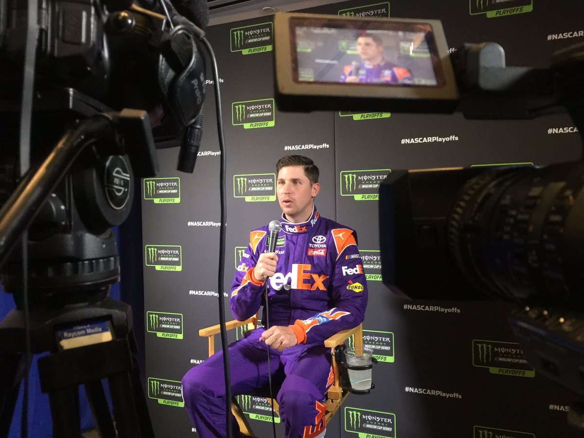 MikeSolarte's tweet photo. #NASCARPlayoffs and @dennyhamlin plays meet the press. #creativepic https://t.co/QuBokrdY8u