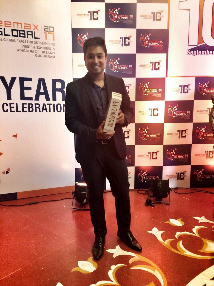 varunographic's tweet photo. Eemax Global award for best Sport Ceremony. #happy #award #varun #varunographic https://t.co/pvLC9yuY7y