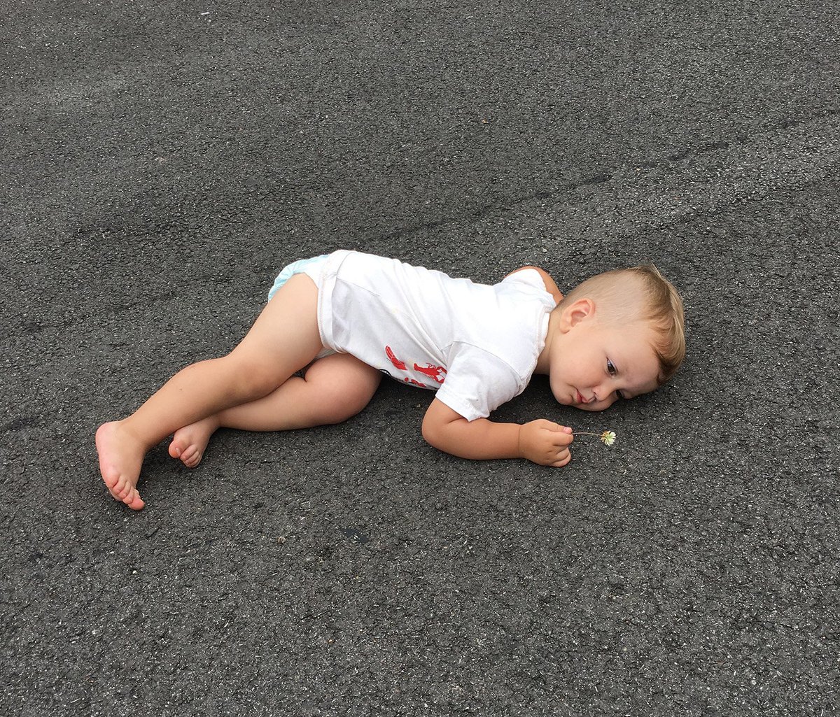 *NEW* ADDENDUM 
by Jon Rubin
BECAUSE OF CHILDREN ON MY STREET
install the plugin here: addendum.kadist.org
<a href="/add_art/">Add-Art Plugin</a> <a href="/jonrubinstudio/">Jon Rubin</a>