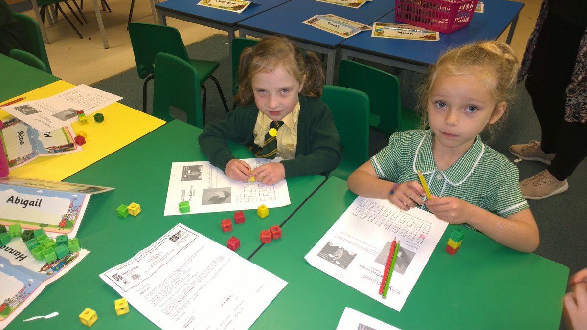 Mrs Davenport tweet media