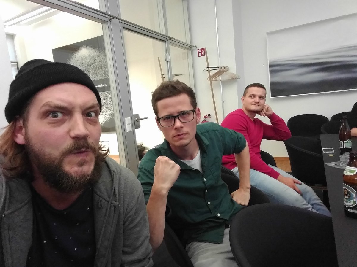 larsvegas's tweet photo. @kskoeld @Heispe /w @Cap0ny https://t.co/gXGgoSREOS